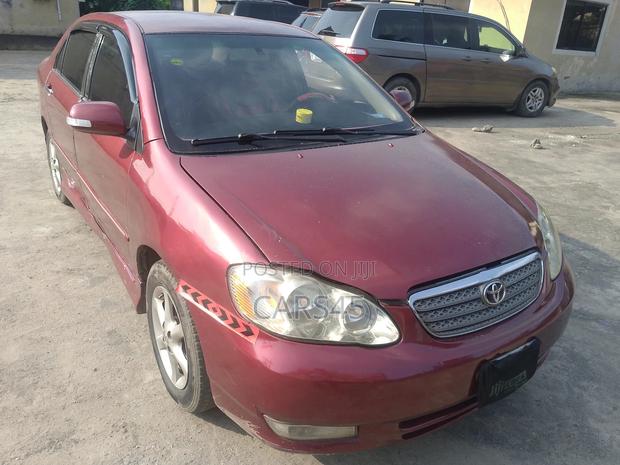 Toyota Corolla 2004 Red