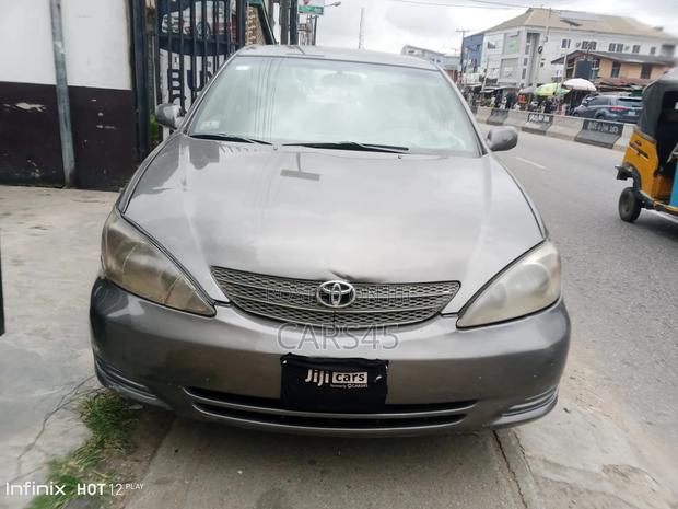 Toyota Camry 2003 Gray