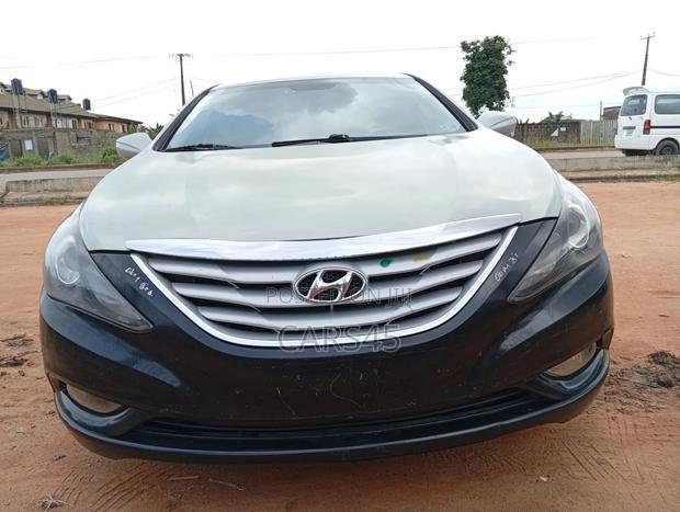 Hyundai Sonata Limited 2.0T Sedan (2.0L 4cyl 6A) 2012 Blue