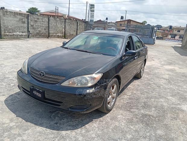Toyota Camry LE 4dr Sedan (2.4L 4cyl 4A) 2004 Black