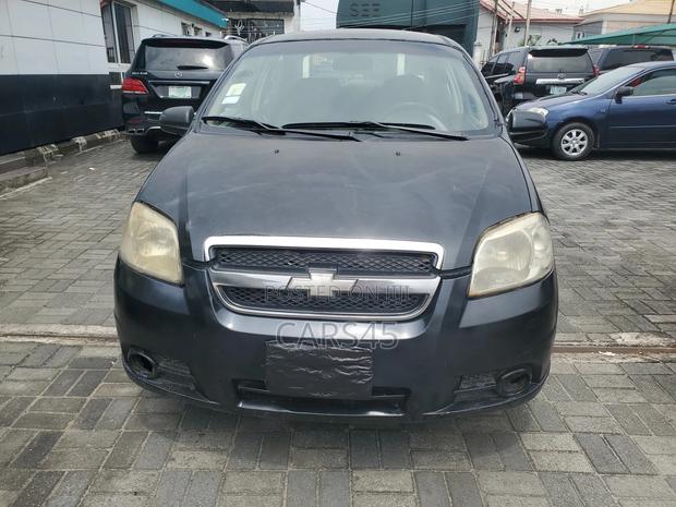 Chevrolet Aveo 2011 Black