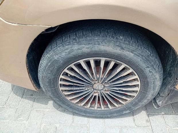 Toyota Camry 2008 Gold