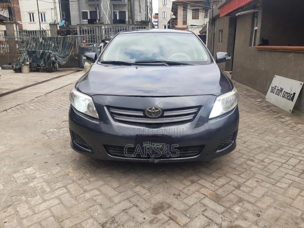 Toyota Corolla 2008 Gray