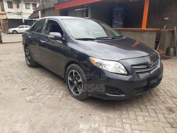 Toyota Corolla 2008 Gray