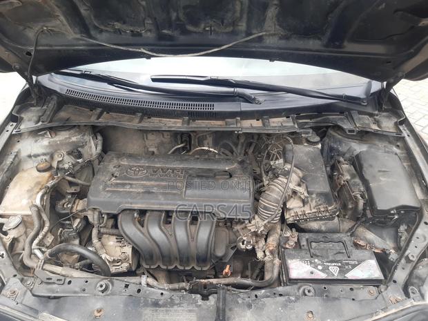 Toyota Corolla 2008 Gray