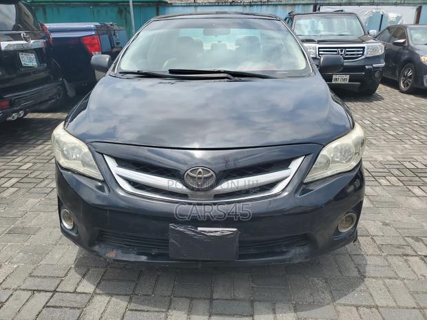 Toyota Corolla 2008 Black