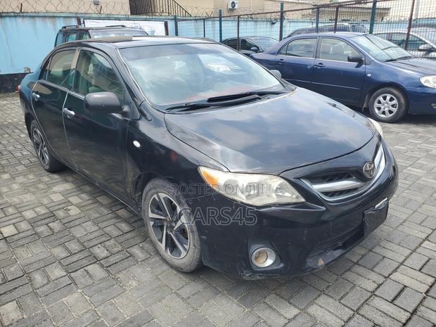 Toyota Corolla 2008 Black