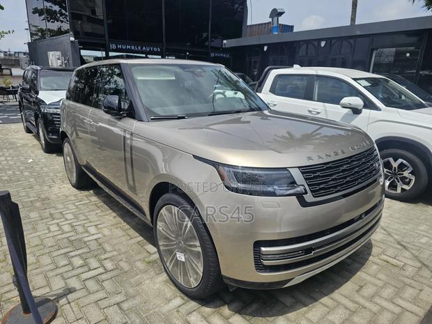 Land Rover Range Rover 2023 Gold