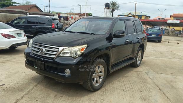 Lexus GX 2012 Black