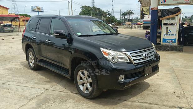 Lexus GX 2012 Black