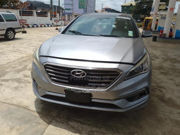 Hyundai Sonata 2015 Gray