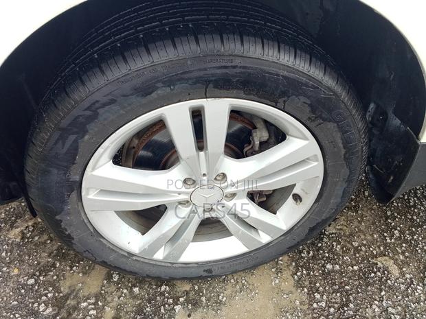 Mercedes-Benz M Class ML 350 4Matic 2013 White