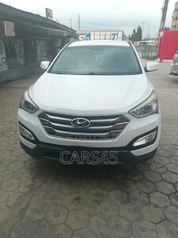 Hyundai Santa Fe 2015 White