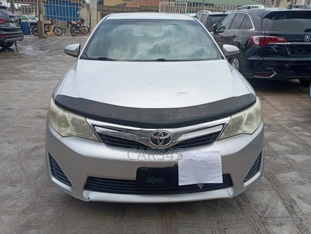 Toyota Camry 2013 Silver