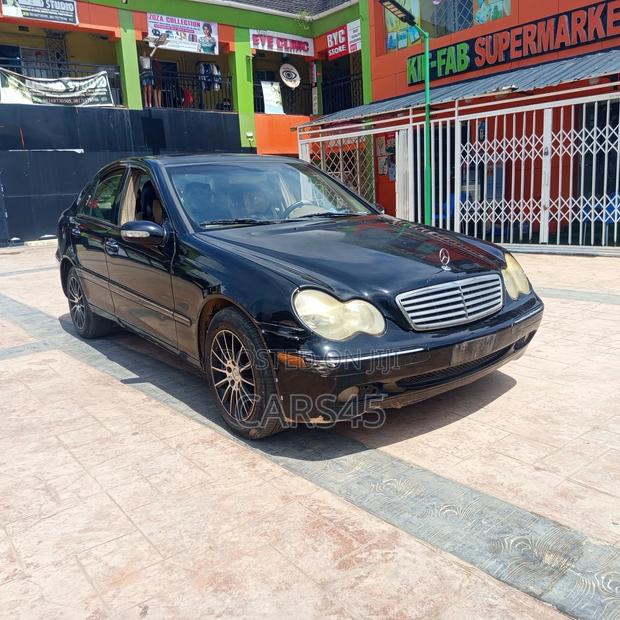 Mercedes-Benz C320 2006 Black