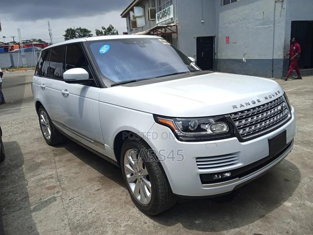Land Rover Range Rover 3.0L Supercharged 2017 White