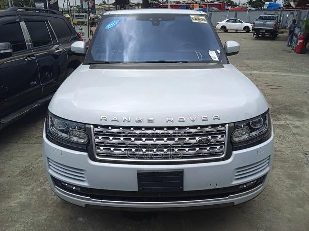 Land Rover Range Rover 3.0L Supercharged 2017 White