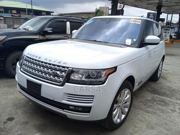 Land Rover Range Rover 3.0L Supercharged 2017 White