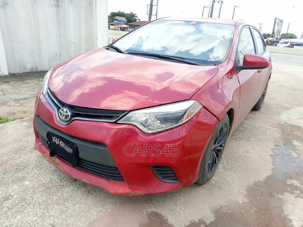 Toyota Corolla 2016 Red