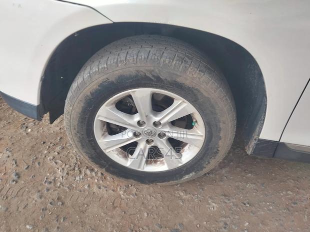 Toyota Highlander 2012 White