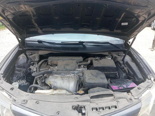 Toyota Camry 2012 Gray