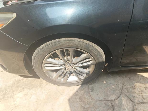 Toyota Camry 2015 Blue