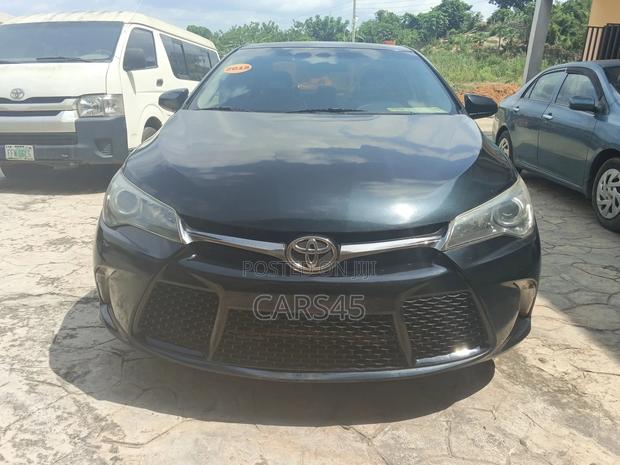 Toyota Camry 2015 Blue
