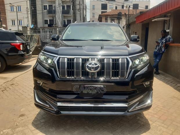Toyota Land Cruiser 2022 Black