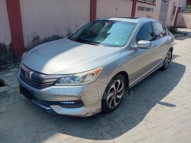 Honda Accord 2016 Silver