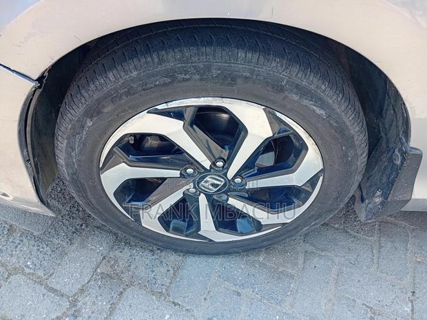 Honda Accord 2016 Silver