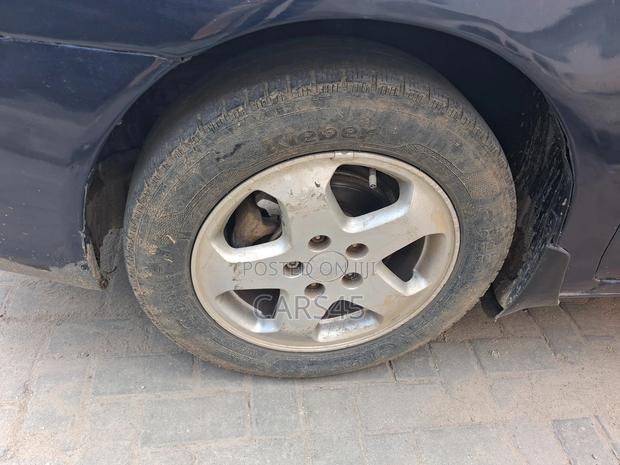 Toyota Camry 2002 Blue