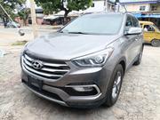 Hyundai Santa Fe 2017 Gray for sale