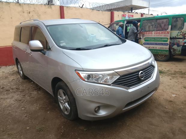 Nissan Quest 2017 Silver