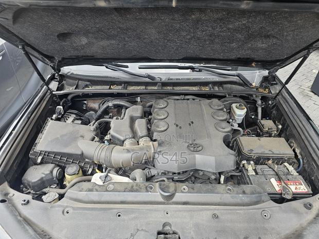 Toyota 4-Runner 2020 Black