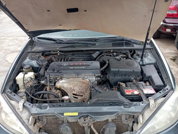 Toyota Camry 2002 Green