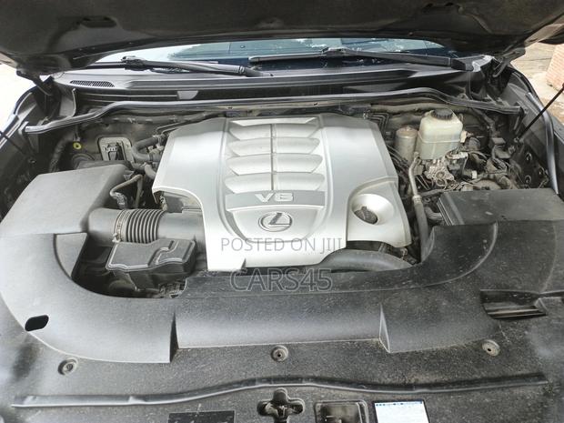 Lexus LX 2017 Black