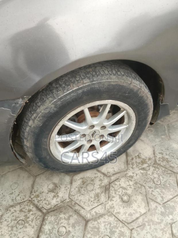 Toyota Camry 2003 Gray