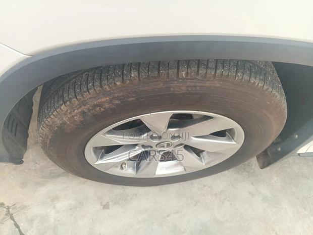 Lexus RX 2018 White