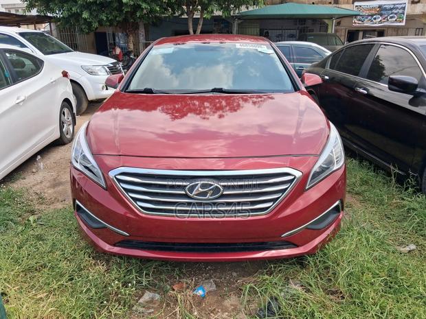 Hyundai Sonata 2016 Red