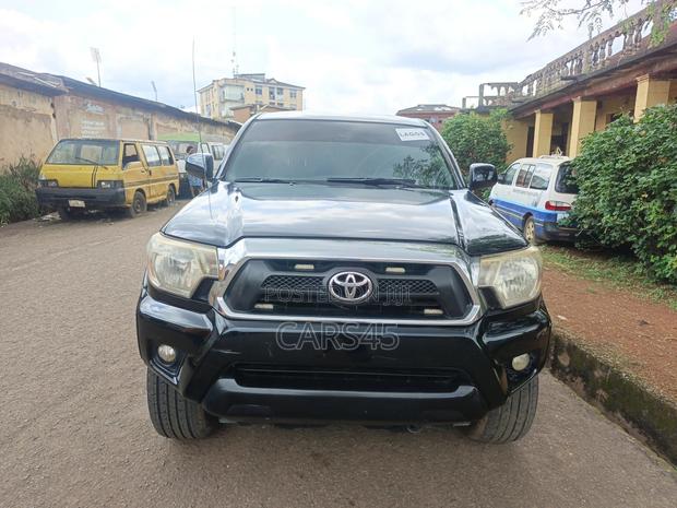 Toyota Tacoma 2013 Black