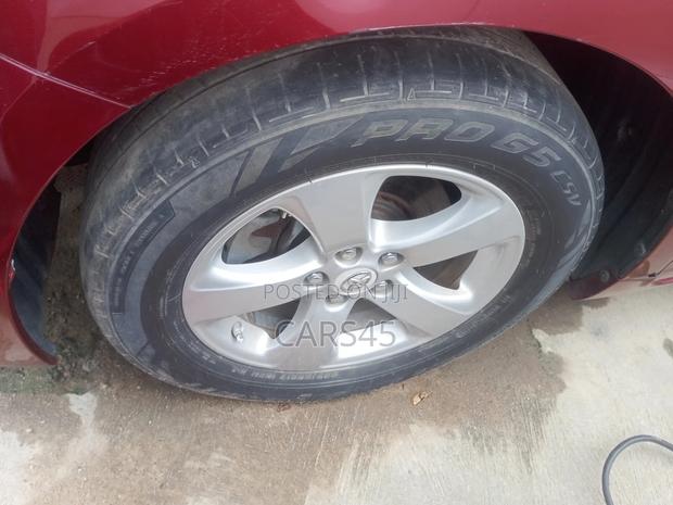 Toyota Sienna 2012 Burgandy