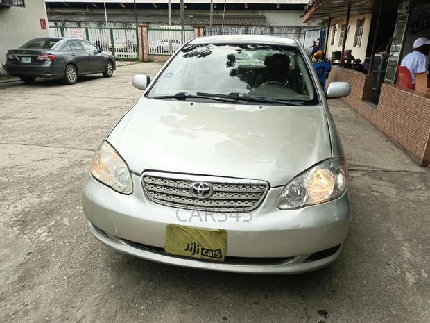 Toyota Corolla 2003 Silver