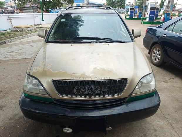 Lexus RX 1999 Gold