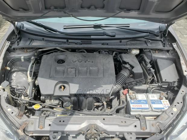 Toyota Corolla 2014 Gray