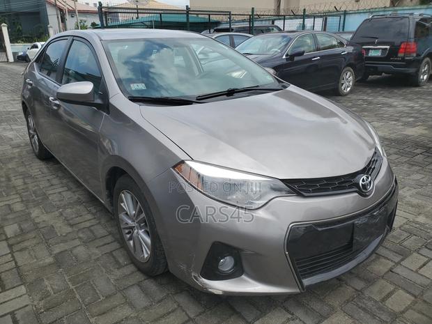 Toyota Corolla 2014 Gray