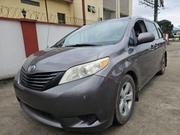 Toyota Sienna 2012 Gray for sale