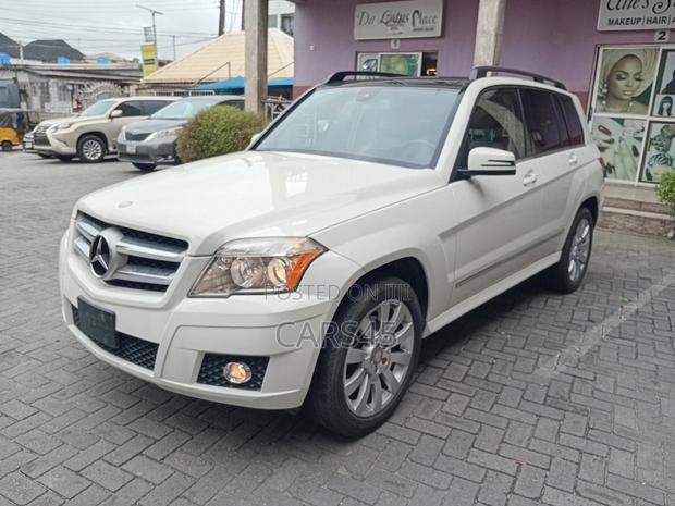 Mercedes-Benz GLK-Class 350 4MATIC 2011 White