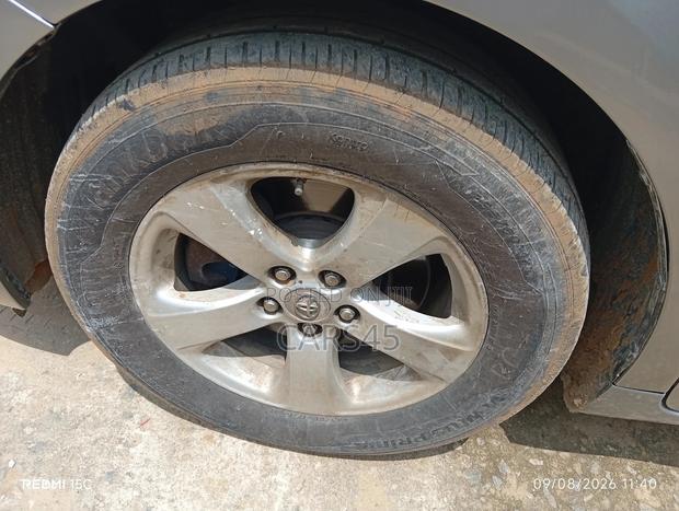 Toyota Sienna 2010 Gray
