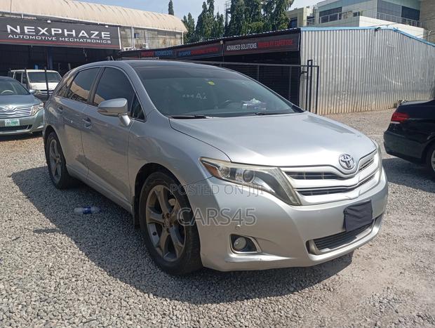Toyota Venza 2016 Gray