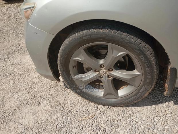 Toyota Venza 2016 Gray